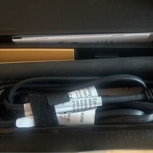 CHI straightening iron